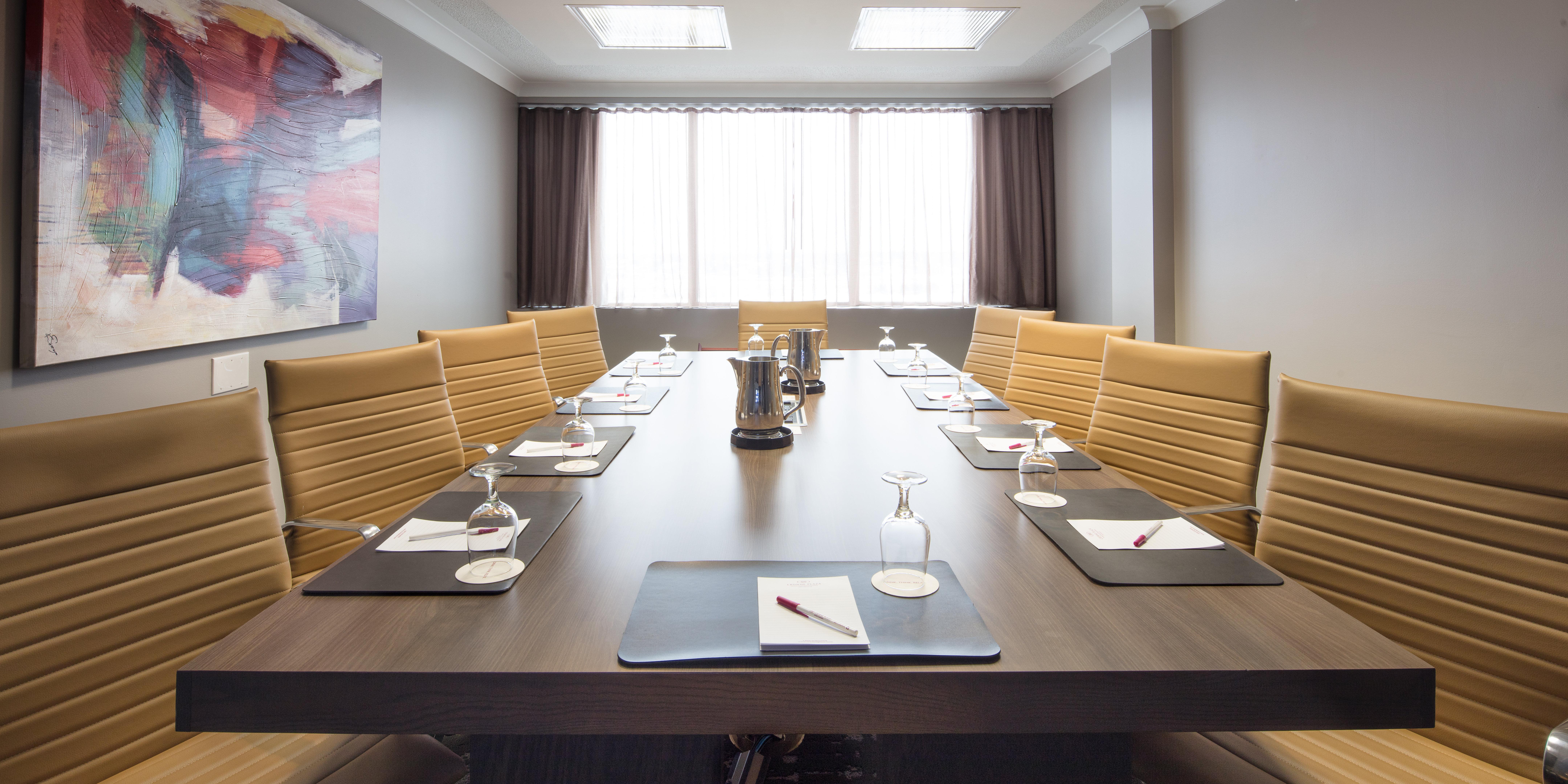Crowne Plaza Downtown By Ihg 4*